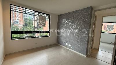 Apartamento de 3 alcobas en venta en El Poblado, Medellín, 87 m² · foto 7 de 20