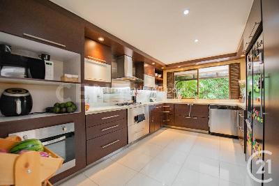 Apartamento de 3 alcobas en venta en Las Lomas, Medellín, 245 m² · foto 10 de 20