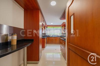 Casa de 3 alcobas en venta en Envigado, Envigado, 272 m² · foto 7 de 20