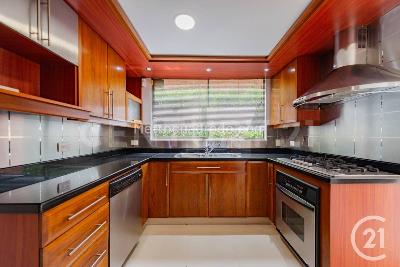 Casa de 3 alcobas en venta en Envigado, Envigado, 272 m² · foto 8 de 20