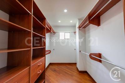 Casa de 3 alcobas en venta en Envigado, Envigado, 272 m² · foto 13 de 20