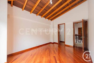 Casa de 3 alcobas en venta en Envigado, Envigado, 272 m² · foto 19 de 20