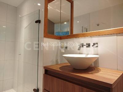 Apartamento de 3 alcobas en venta en El Poblado, Medellín, 150 m² · foto 12 de 16