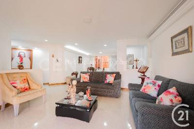 Apartamento de 3 alcobas en venta en Medellin, Medellín, 142 m² · foto 3 de 20