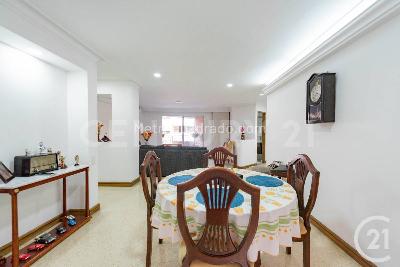Apartamento de 3 alcobas en venta en Medellin, Medellín, 142 m² · foto 4 de 20