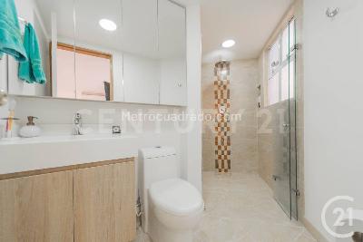 Apartamento de 3 alcobas en venta en Medellin, Medellín, 142 m² · foto 12 de 20