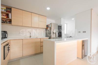 Apartamento de 3 alcobas en venta en Sabaneta, Sabaneta, 99 m² · foto 2 de 20
