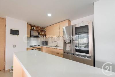Apartamento de 3 alcobas en venta en Sabaneta, Sabaneta, 99 m² · foto 4 de 20