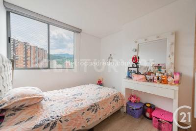 Apartamento de 3 alcobas en venta en Sabaneta, Sabaneta, 99 m² · foto 19 de 20