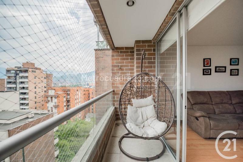 Spectacular 4BR Duplex Penthouse in Envigado - 5