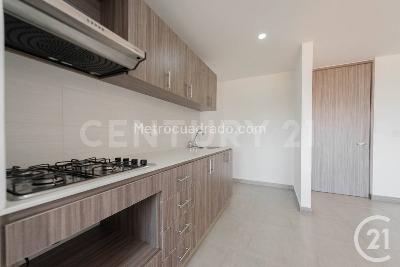 Apartamento en venta en Itagui, Itagüí · foto 2 de 20