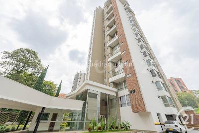 Apartamento en venta en El Poblado, Medellín · foto 3 de 20
