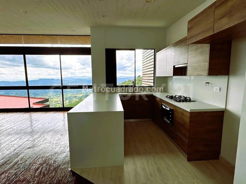 2BR Apartment in Fizebad (129 m²) - 3