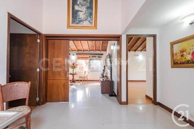 Casa de 3 alcobas en venta en Envigado, Envigado, 554 m² · foto 5 de 20