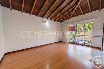 Casa de 3 alcobas en venta en Envigado, Envigado, 554 m² · foto 11 de 20