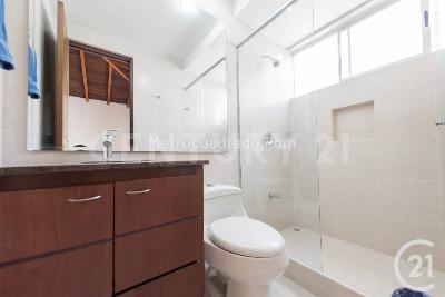 Casa de 3 alcobas en venta en Envigado, Envigado, 554 m² · foto 15 de 20
