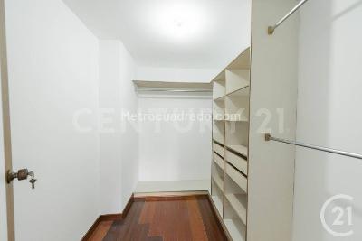 Apartamento en venta en El Poblado, Medellín · foto 17 de 20