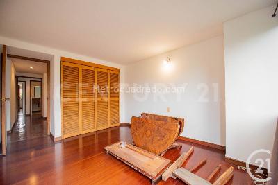 Apartamento en venta en El Poblado, Medellín · foto 18 de 20