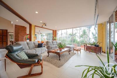 Casa de 4 alcobas en venta en Envigado, Envigado · foto 12 de 18