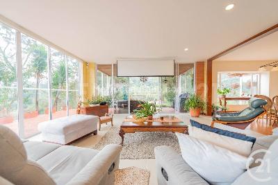 Casa de 4 alcobas en venta en Envigado, Envigado · foto 3 de 18