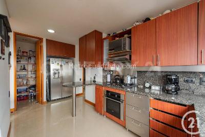 Apartamento en venta en El Poblado, Medellín · foto 7 de 20