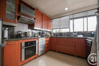 Apartamento en venta en El Poblado, Medellín · foto 8 de 20