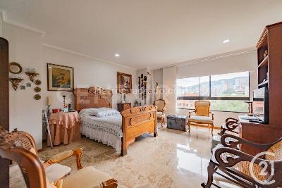 Apartamento de 3 alcobas en venta en El Poblado, Medellín, 220 m² · foto 12 de 20