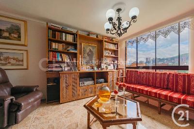 Apartamento de 3 alcobas en venta en El Poblado, Medellín, 220 m² · foto 15 de 20
