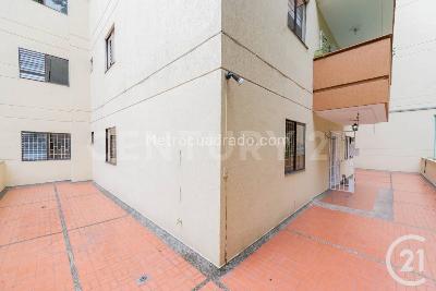 Apartamento de 3 alcobas en venta en El Poblado, Medellín, 202 m² · foto 7 de 15