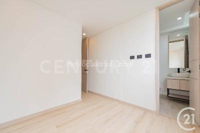 Apartamento de 2 alcobas en venta en Envigado, Envigado, 94 m² · foto 11 de 20
