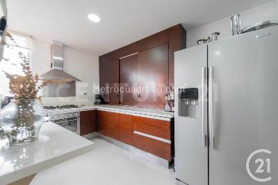 Apartamento de 3 alcobas en venta en El Poblado, Medellín, 178 m² · foto 7 de 20