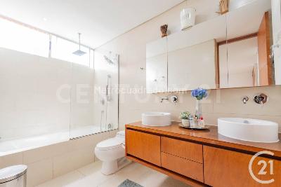 Apartamento de 3 alcobas en venta en El Poblado, Medellín, 178 m² · foto 12 de 20