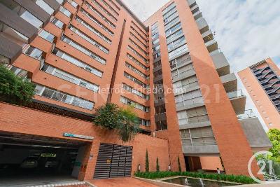 Apartamento de 3 alcobas en venta en El Poblado, Medellín, 178 m² · foto 17 de 20