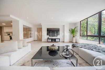 Apartamento en arriendo en Poblado, Medellín · foto 2 de 20
