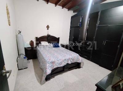 Apartamento en venta en Medellin, Medellín · foto 4 de 14