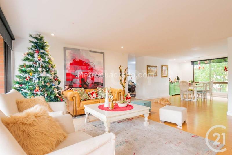 Apartamento Tradicional de 4 Alcobas en El Poblado (Los Catay) - 2