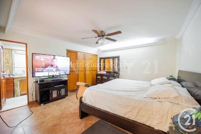 Casa de 4 alcobas en venta en Laureles, Medellín, 292 m² · foto 14 de 17
