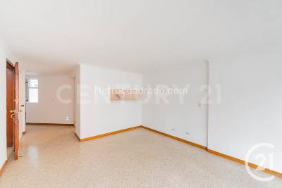 Apartamento en venta en Conquistadores, Medellín · foto 3 de 13