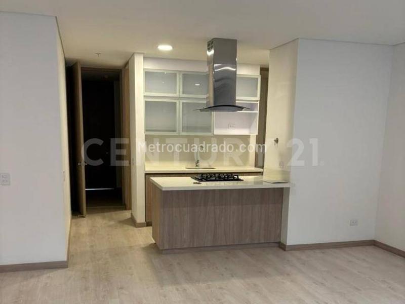 Apartamento en Arriendo, Mall La Fe, Retiro - 2