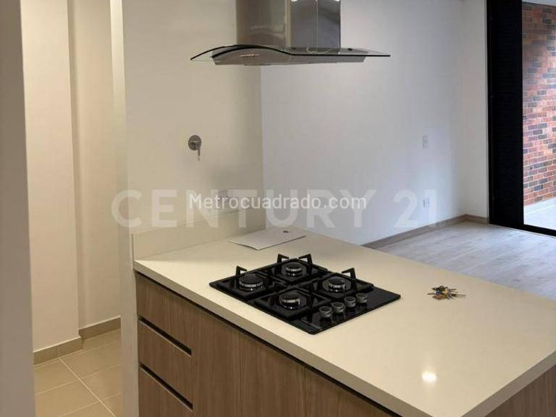 Apartamento en Arriendo, Mall La Fe, Retiro - 3
