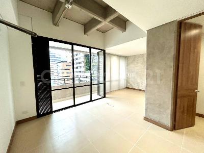 Apartamento en arriendo en Ciudad Del Rio, Medellín · foto 3 de 16