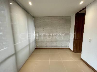 Apartamento en arriendo en Ciudad Del Rio, Medellín · foto 4 de 16