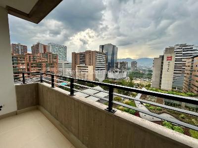 Apartamento en arriendo en Ciudad Del Rio, Medellín · foto 14 de 16