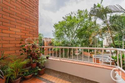 Apartamento de 3 alcobas en venta en El Diamante No. 2, Medellín, 150 m² · foto 4 de 20