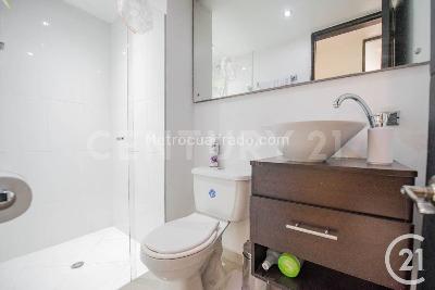 Apartamento de 3 alcobas en venta en El Diamante No. 2, Medellín, 150 m² · foto 18 de 20