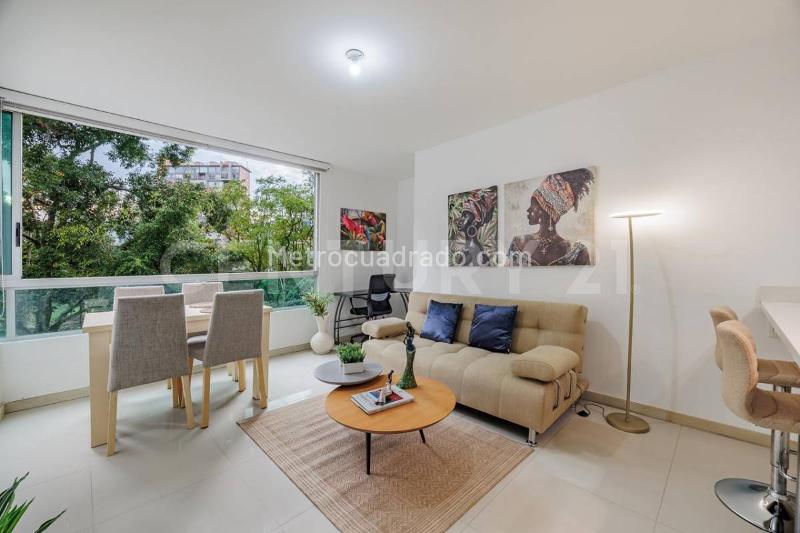 Furnished 2BR Apartment in El Poblado - 2