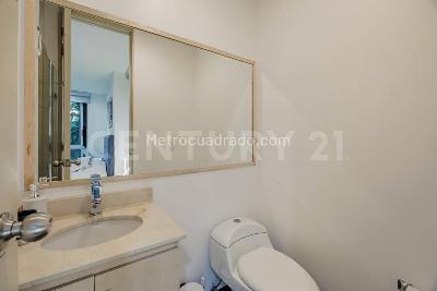 Apartamento de 2 alcobas en arriendo en El Poblado Santa Maria De Los Angeles, Medellín, 70 m² · foto 7 de 17
