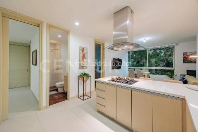 Apartamento de 2 alcobas en arriendo en El Poblado Santa Maria De Los Angeles, Medellín, 70 m² · foto 10 de 17
