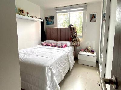 Apartamento de 3 alcobas en venta en San Joaquin, Rionegro, 179 m² · foto 11 de 20