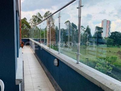 Apartamento de 3 alcobas en venta en San Joaquin, Rionegro, 179 m² · foto 18 de 20